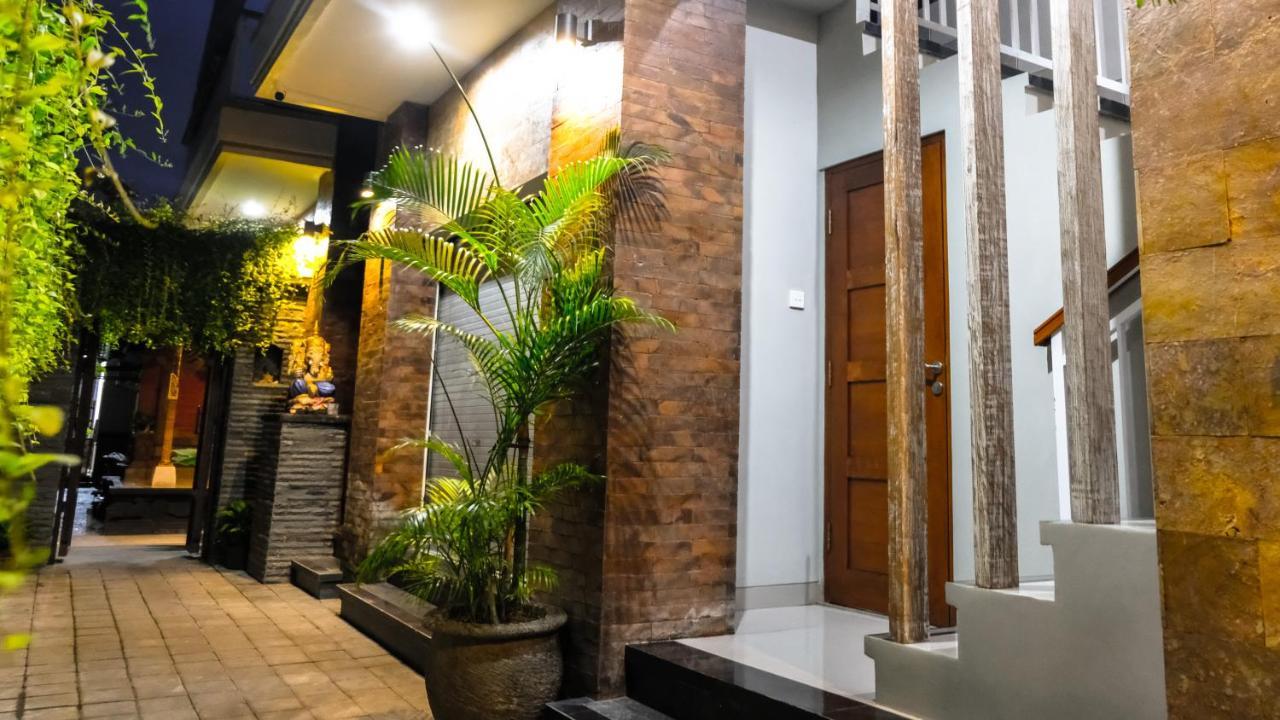 Hotel Kubu De Uma Seminyak Exterior foto